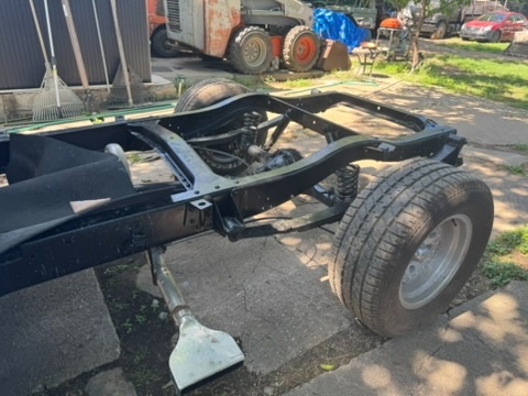 Rolling chassis